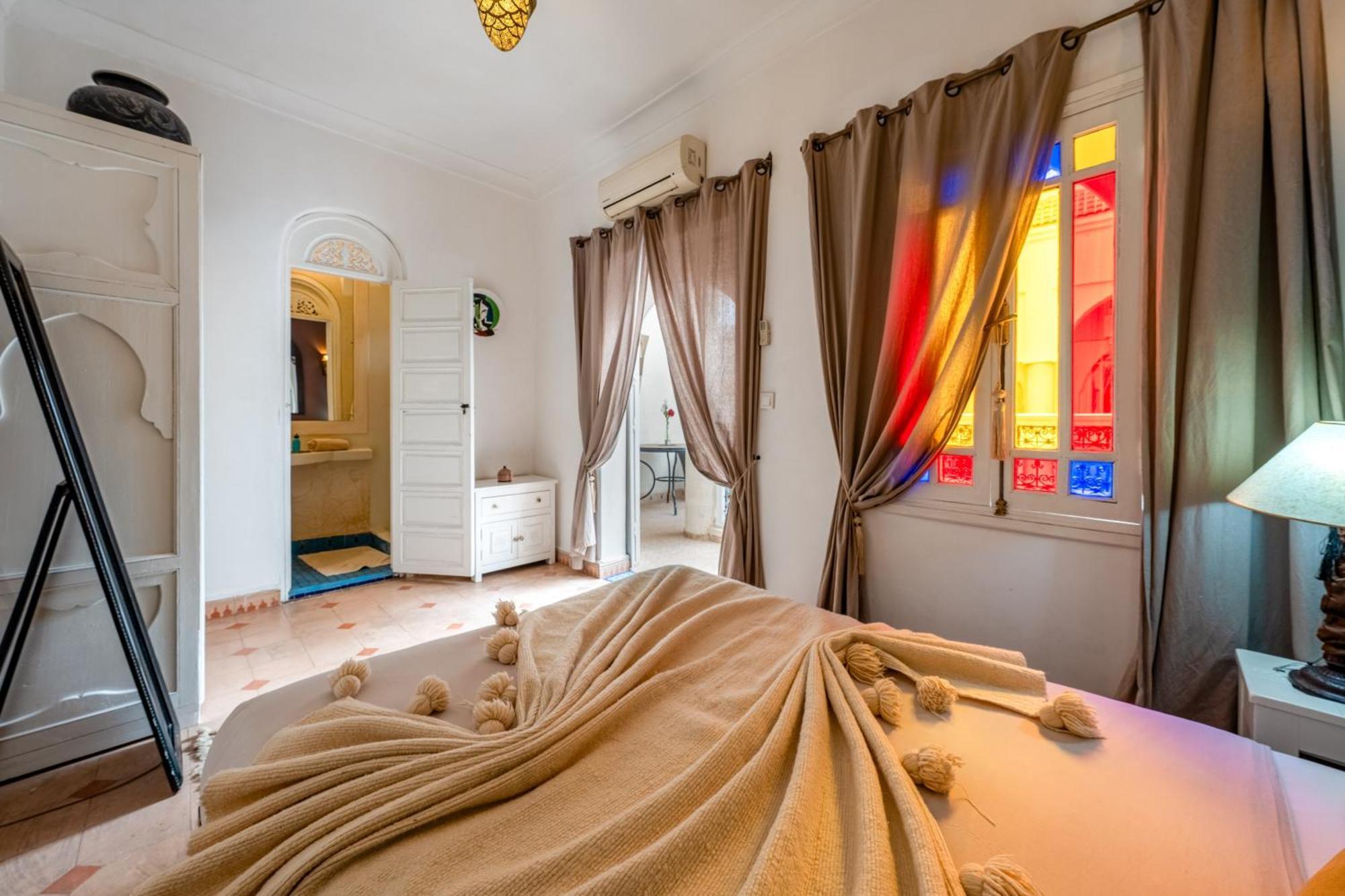 Riad Awinati Location Privatisee ,Piscine Chauffee , Beau Rooftop Марракеш Экстерьер фото