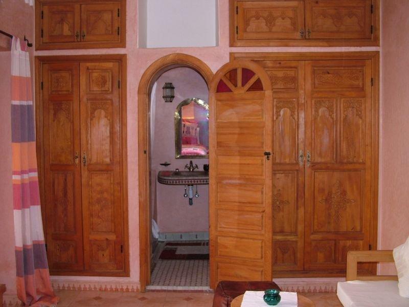 Riad Awinati Location Privatisee ,Piscine Chauffee , Beau Rooftop Марракеш Экстерьер фото